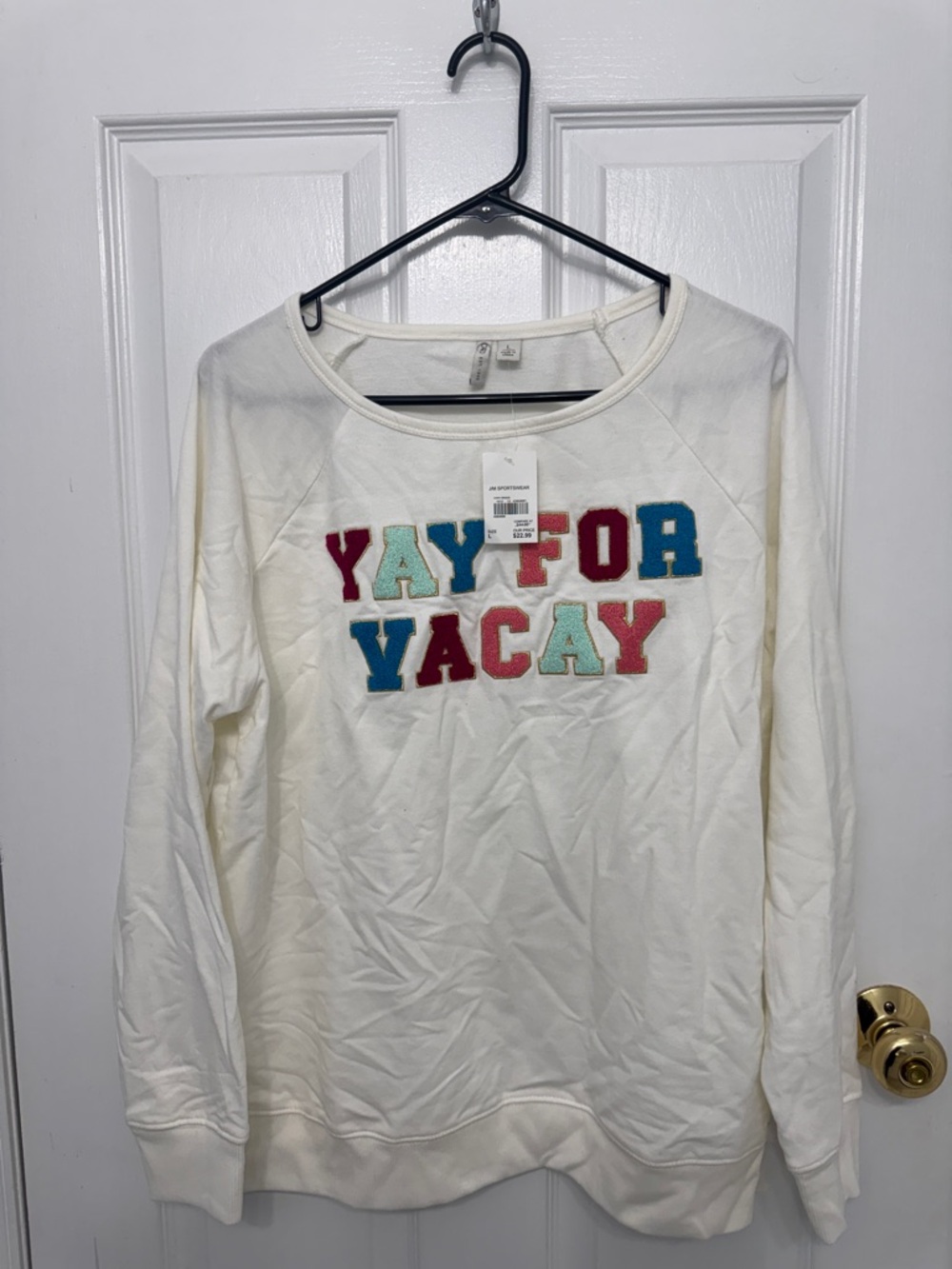Cato White Sweatshirt "YAY FOR VACAY" Multicolor Appliqué